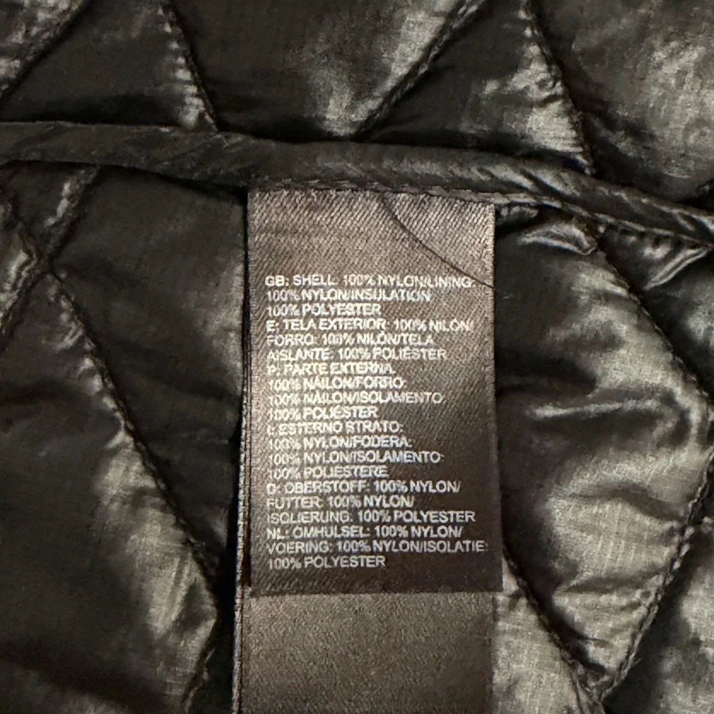 North Face Quilted Jacket - Picture 5 of 6